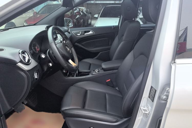 Used Mercedes-Benz B-Class 2017 B 200 Fashion Model