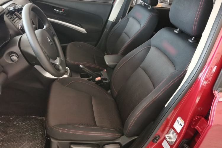 Used Suzuki S-Cross 2015 1.6L CVT Two-Wheel Drive Entry-Level Trim