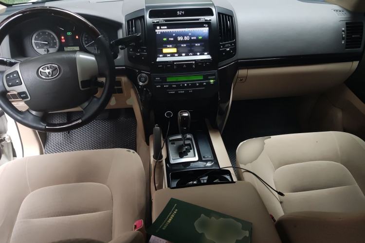 Used Toyota Land Cruiser 