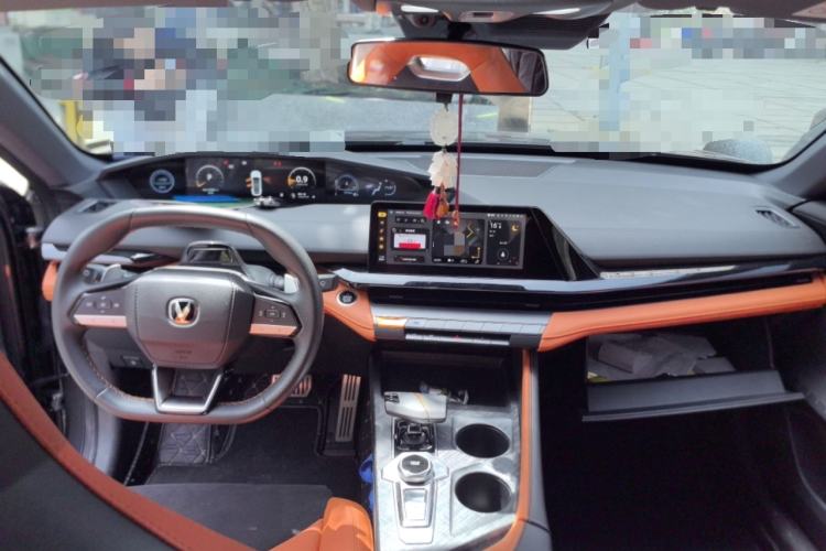 Used CHANGAN UNI-V 2023 1.5T Sport Edition