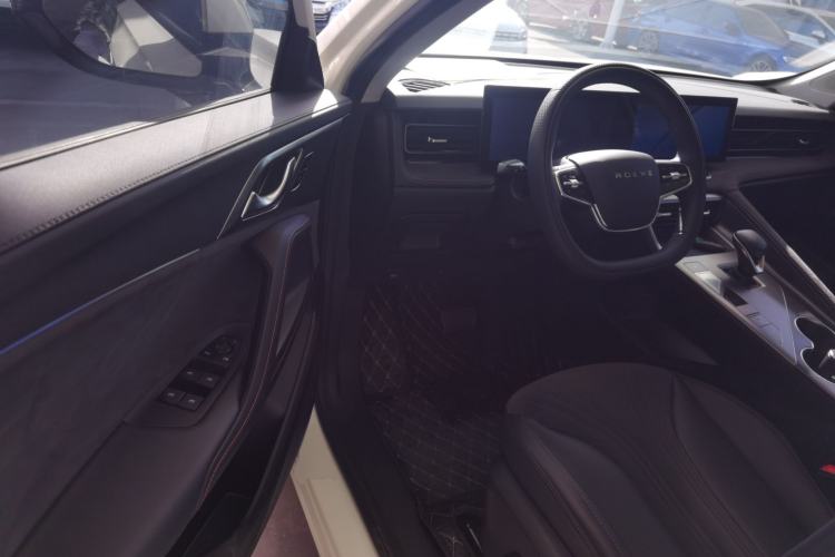 Used Roewe D5X DMH 2024 135 Tech Edition