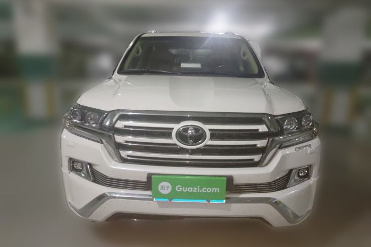 Used Toyota Land Cruiser 
