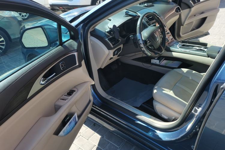 Used Lincoln MKZ 2018 2.0T Luxury Edition
