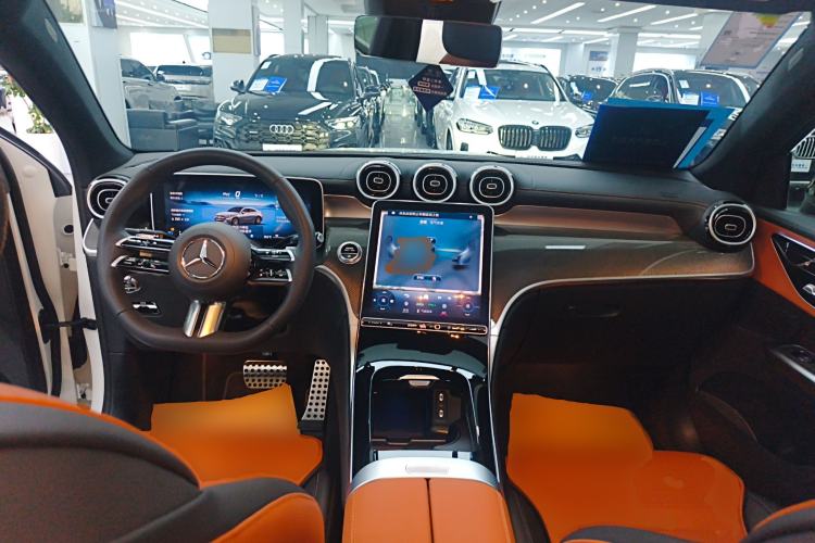 Used Mercedes-Benz GLC Coupe 2024 GLC 260 4MATIC Coupe SUV
