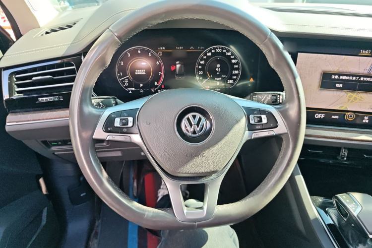 Used Volkswagen Touareg 2019 3.0 TSI RuiFeng Edition China VI Standard
