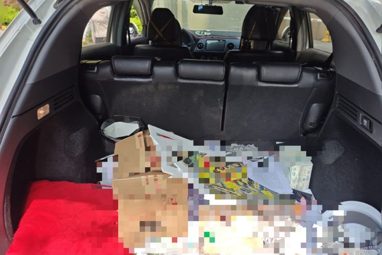 Used Honda XR-V 2017 1.5L LXi CVT Classic Edition Trunk