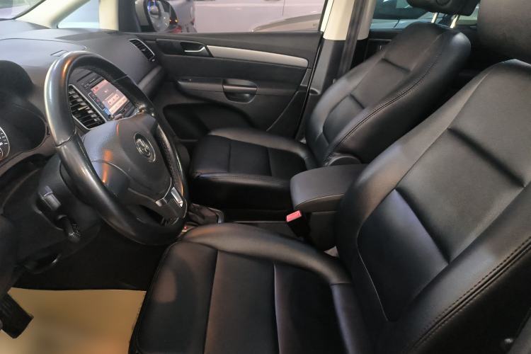 Used Volkswagen Sharan 2013 1.8TSI Standard Model Left Front Seat