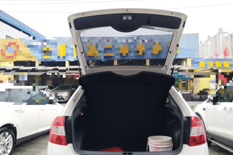 Used Skoda Rapid Spaceback 2019 1.5L Automatic Comfort Edition Trunk