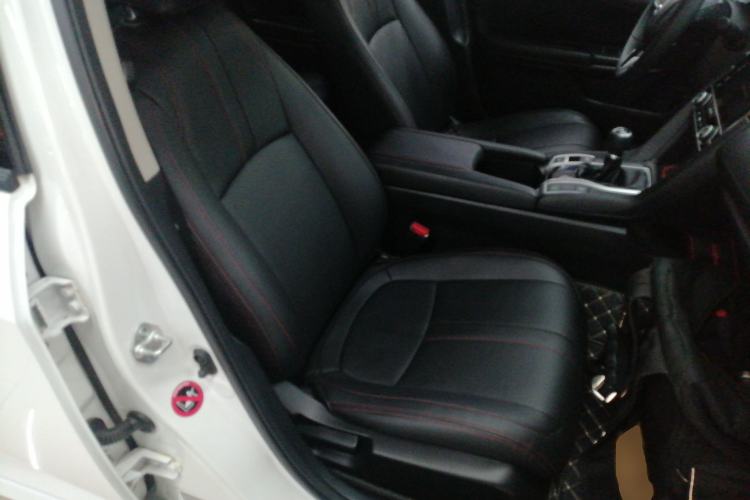 Used Honda Civic 2016 220TURBO Manual Luxury Edition Right Front Seat