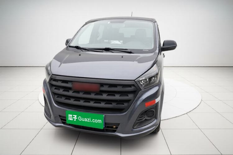 Used Jinbei Gold Hiace 2023 1.5L Passenger Vehicle Engineering Lion 5/6/7 Seater