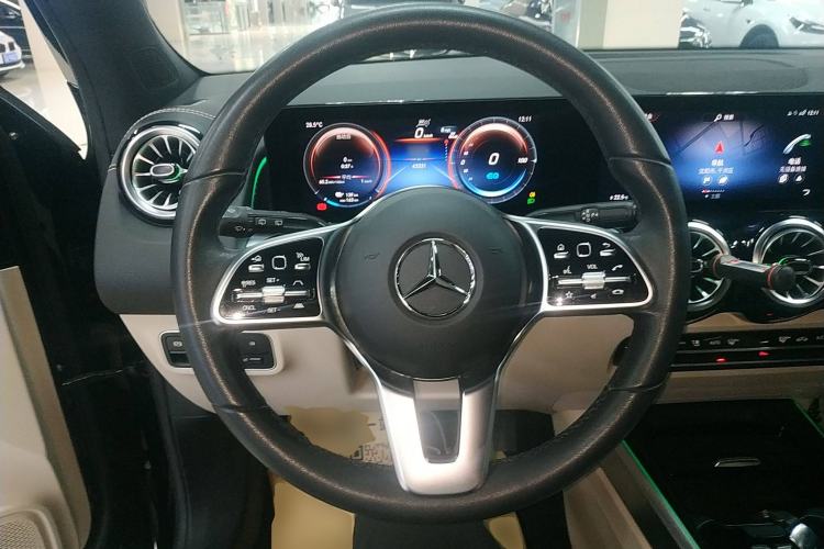 Used Mercedes-Benz EQB 2023 EQB 260
