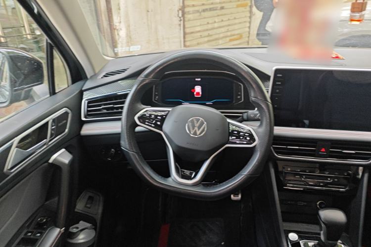 Used Volkswagen Tiguan L 2023 330TSI Automatic Two-Wheel Drive R-Line Flagship Edition Steering Wheel