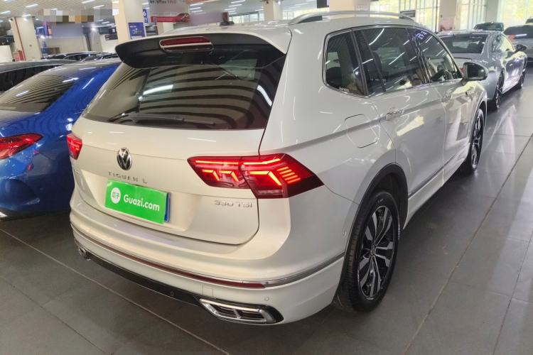 Used Volkswagen Tiguan L 2023 330TSI Automatic Two-Wheel Drive R-Line Flagship Edition