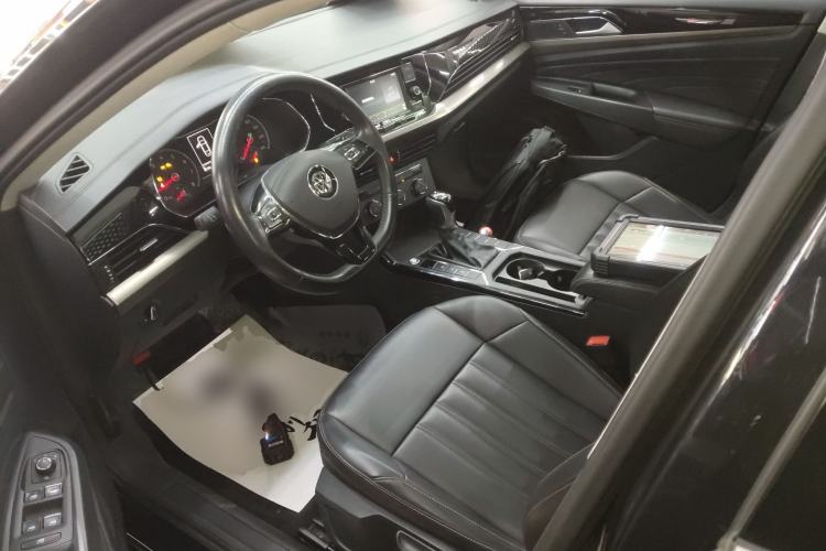 Used Volkswagen Passat 2019 280TSI Business Edition China VI