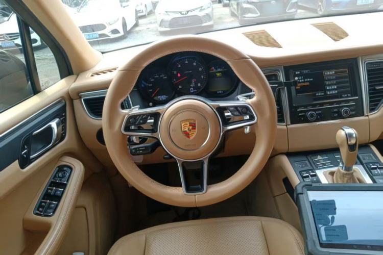 Used Porsche Macan 2014 Macan 2.0T