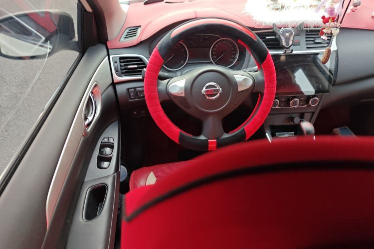 Used Nissan Sylphy 2024 Revised Version Classic 1.6XL CVT Luxury Edition Steering Wheel