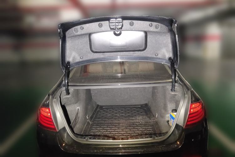 Used BMW 5 Series 2014 520Li Elegant Model