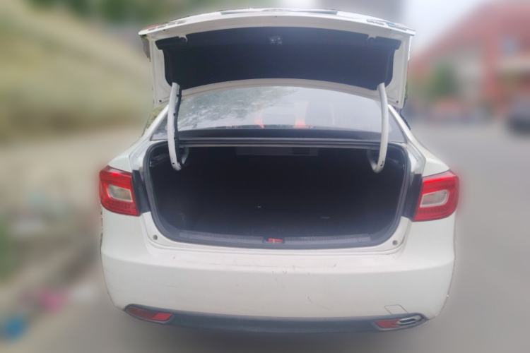 Used Bestune B30EV 2019 EV400 Trunk