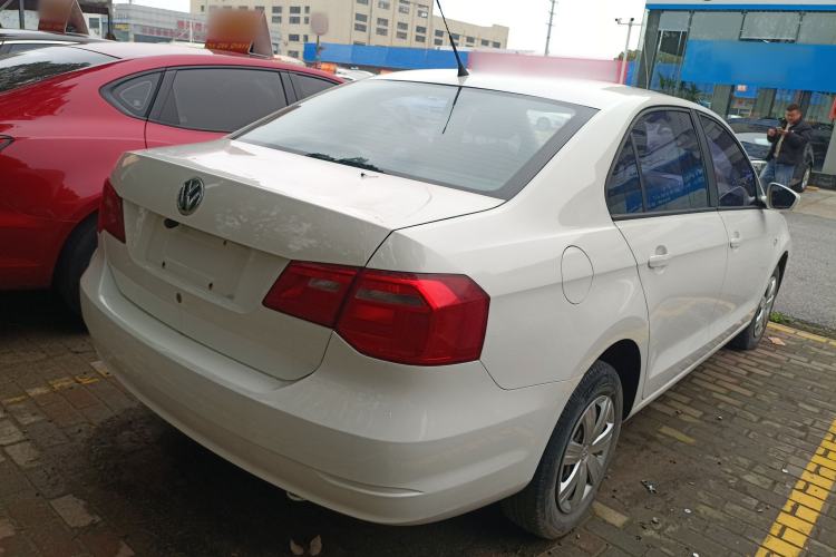 Used Volkswagen Jetta 2015 Value Edition 1.6L Automatic Fashion Version
