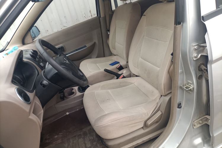 Used Wuling Hongguang 2013 1.5L Standard Version