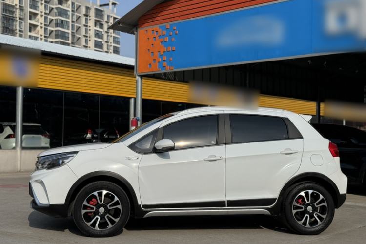 Used Geely Auto Vision X3 2017 1.5L Automatic Luxury Model
