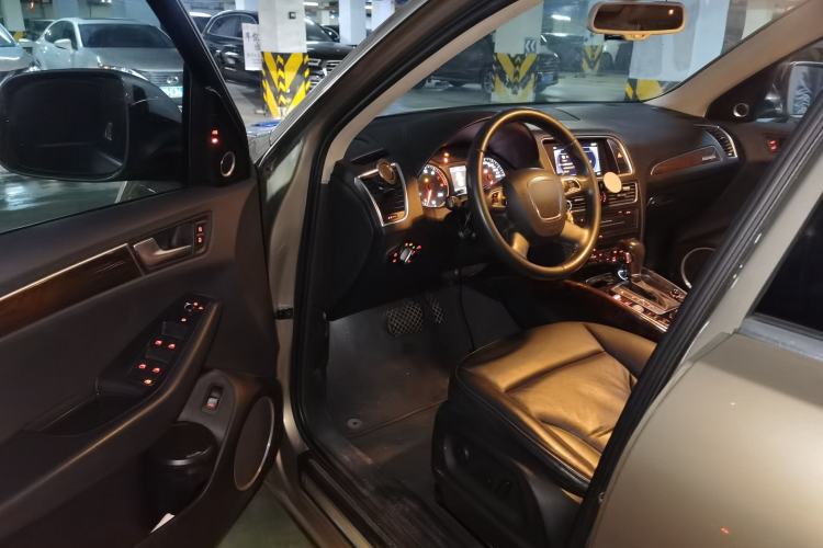 Used Audi Q5 2012 2.0TFSI Comfort Version Driver Seat