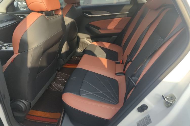 Used CHANGAN Eado 2023 Changan Edition PLUS Blue Whale NE 1.4T GDI DCT Prestige Version
