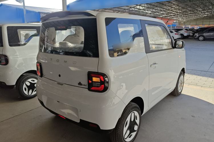 Used Geely Galaxy Panda 2025 210 km – Yuanqi Bear