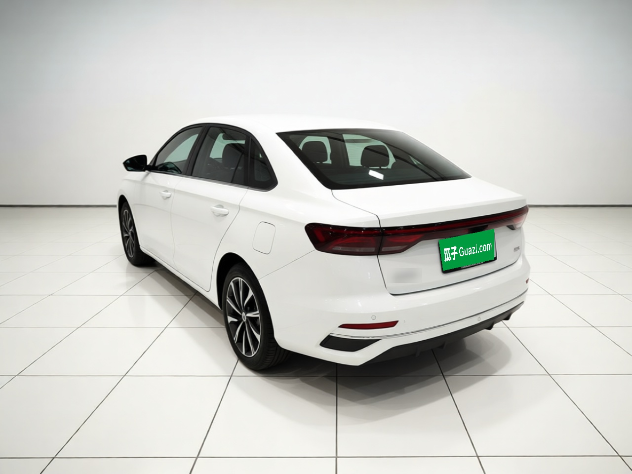 Geely Auto Emgrand 2025 4th Generation 1.5L CVT Luxury Version — снимка 4