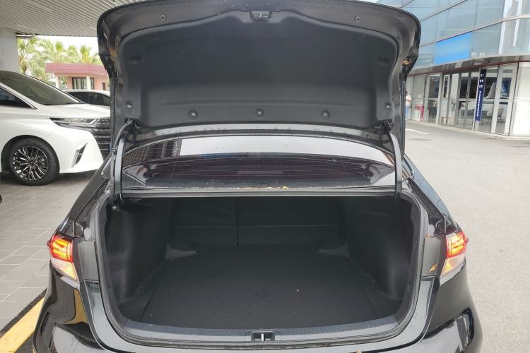 Used Toyota Levin 2022 Dual-Motor 1.8H E-CVT Sport Edition Trunk