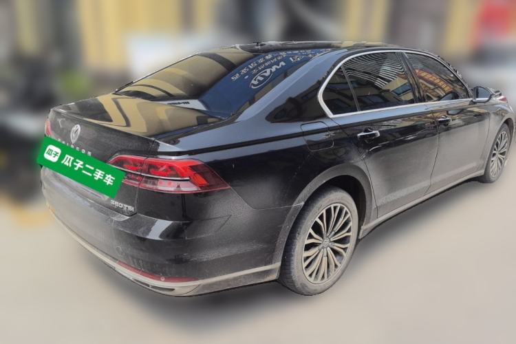 Used Volkswagen Phideon 2016 380TSI Two-Wheel-Drive Supreme Edition Rear Right 45 Deg