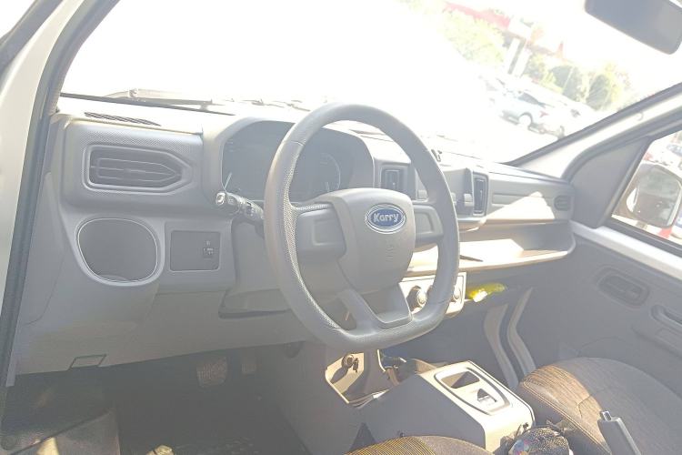 Used Karry Jiangtun E5 2024 268 km Range Open-Window 6-Seater Version
