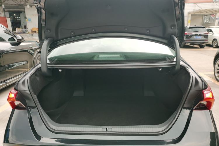 Used Toyota Avalon 2023 2.5L Luxury Edition
