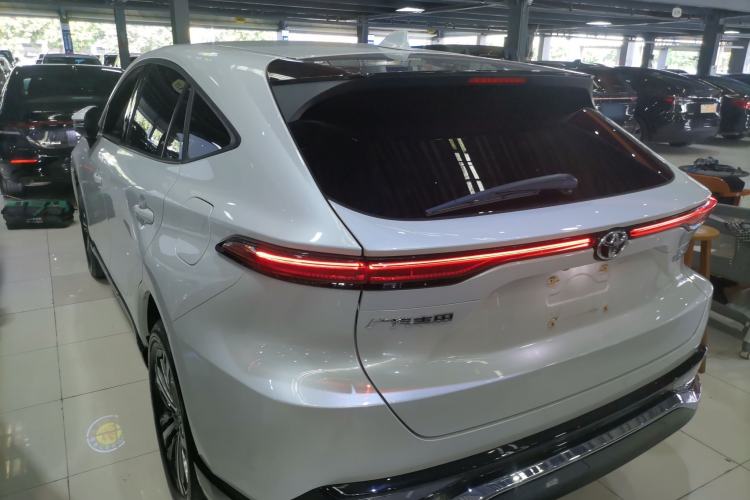 Used Toyota Venza 2023 2.0L CVT Two-Wheel Drive Luxury Edition
