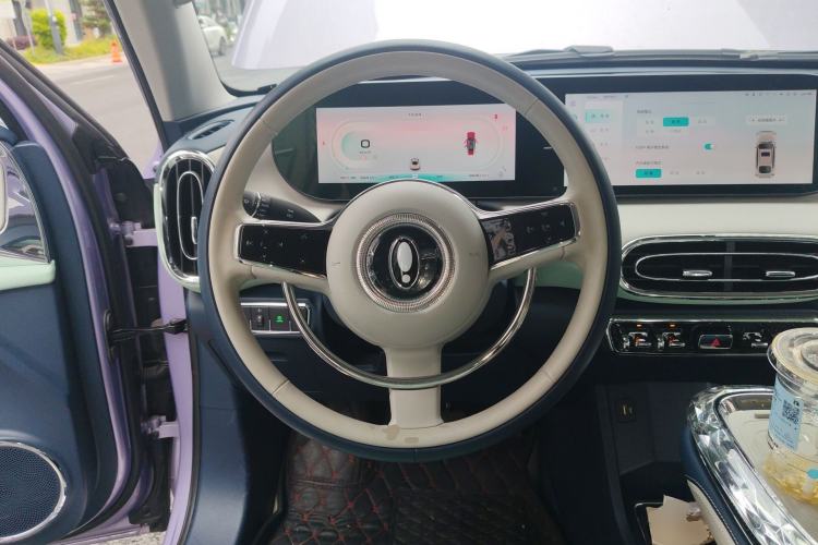 Used ORA Ballet Cat 2022 401 km Nutcracker Edition Steering Wheel