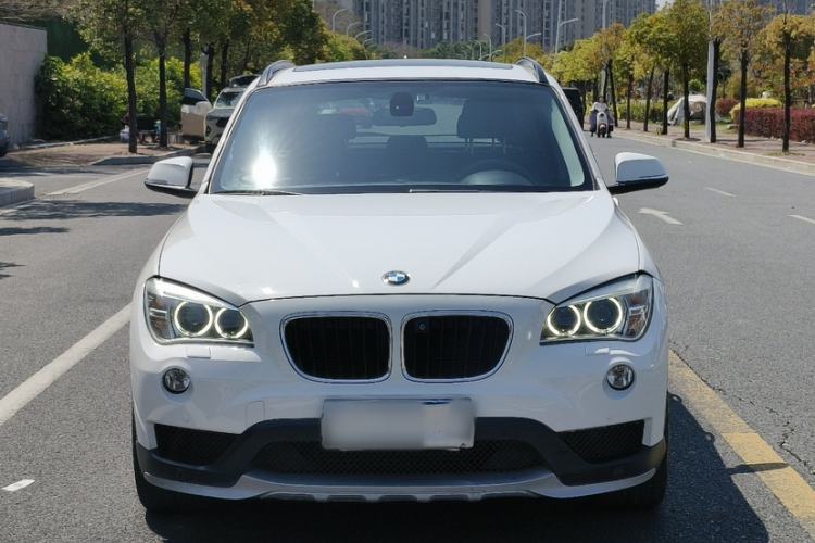Used BMW X1 2014 sDrive18i Leading Model

