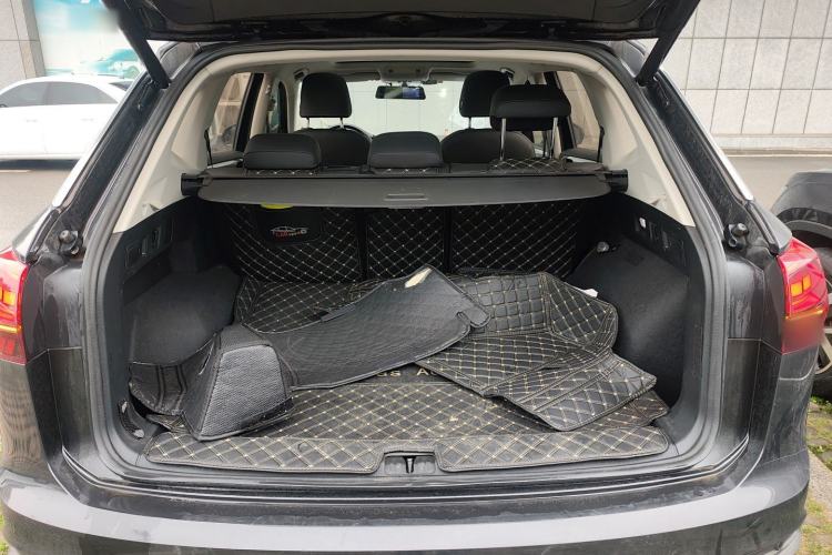 Used Volkswagen Tayron 2021 280TSI Two-Wheel Drive Luxury Smart Connectivity Version Trunk