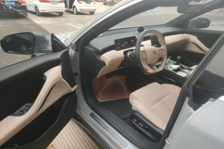 Used Nio ET5T 2024 75kWh Touring Driver Seat