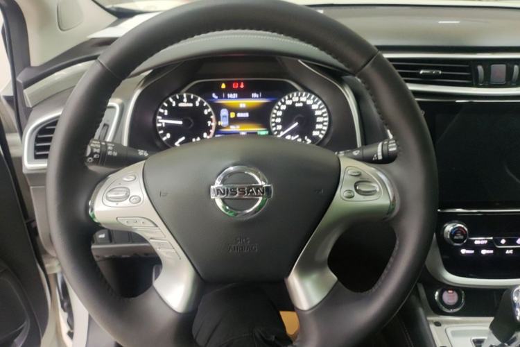 Used Nissan Murano 2021 2.5L XL Two-Wheel Drive Smart Connect Luxury Edition Steering Wheel