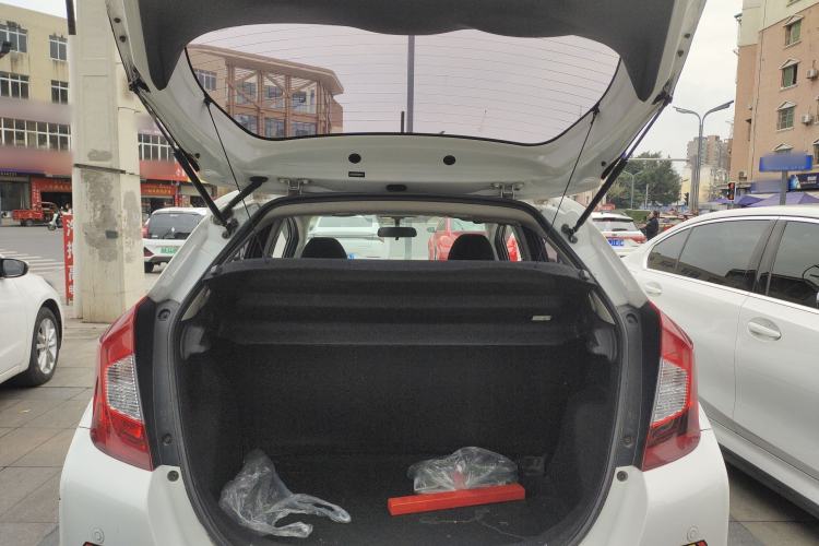 Used Honda Fit 2016 1.5L LXS CVT Comfort Sunroof Version
