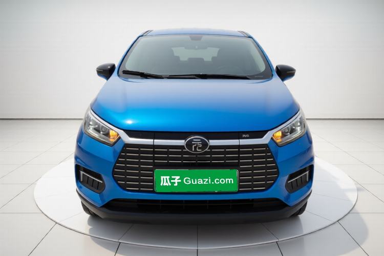 Used BYD Yuan New Energy 2019 EV535 Smart Connect Trendsetting Model Front