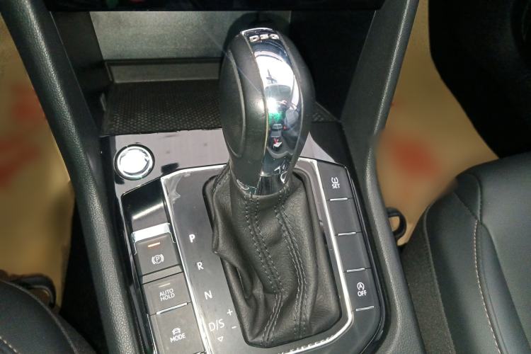 Used Volkswagen Tharu 2019 280TSI Two-Wheel Drive Luxury Version China VI Standard