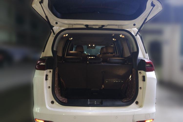 Used GAC Trumpchi M6 2019 270T Automatic Luxury Edition (7-seater) China V Standard
