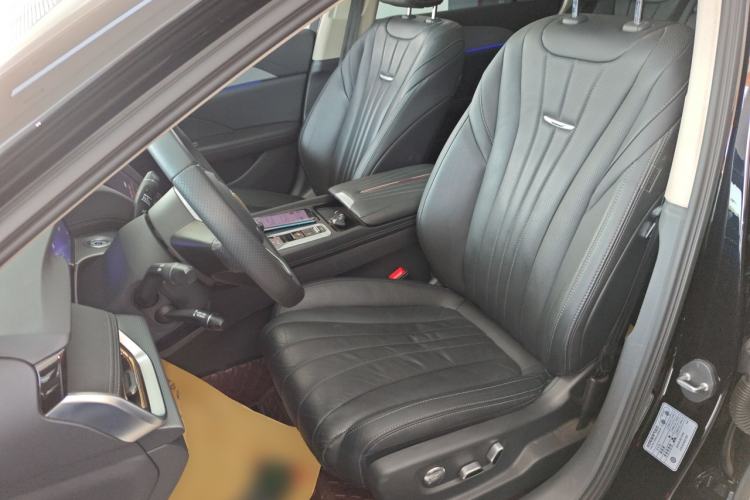 Used Hongqi H5 2023 2.0T Automatic Smart Connect Flagship Edition
