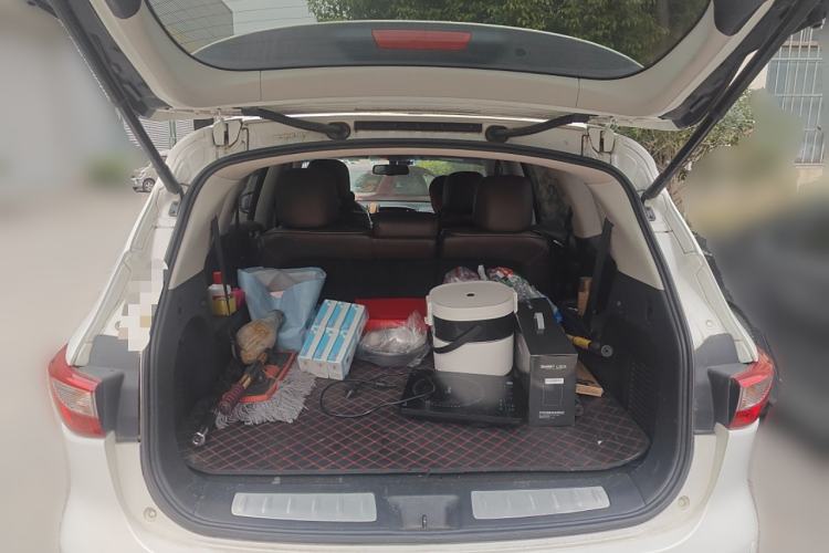 Used Infiniti QX60 2014 2.5 S/C Hybrid Two-Wheel Drive Excellence Edition