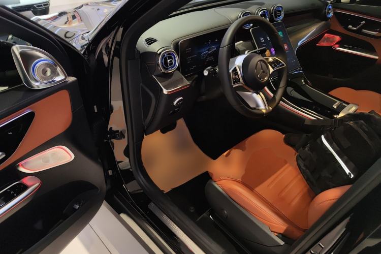 Used Mercedes-Benz GLC 2025 Refresh GLC 260 L 4MATIC Dynamic Edition