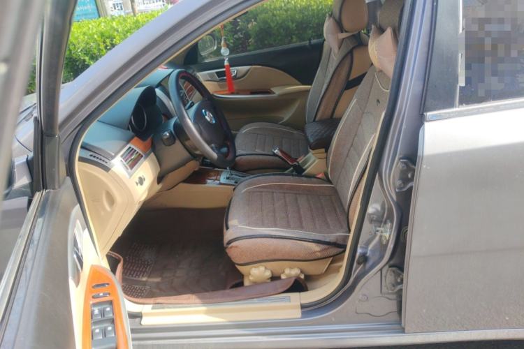 Used Buick Excelle 2011 1.6 LE-AT
