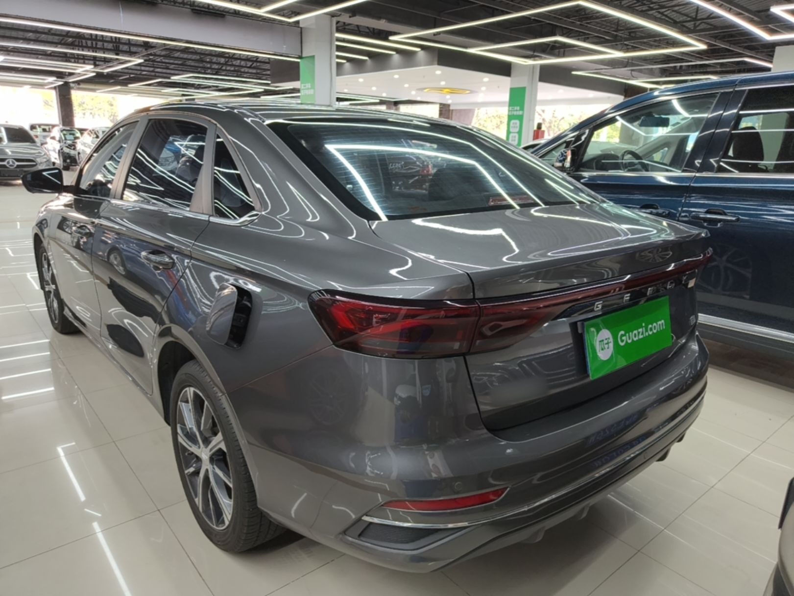 Geely Auto Emgrand 2022 4th Generation 1.5L CVT Luxury Model - Premium — снимка 4