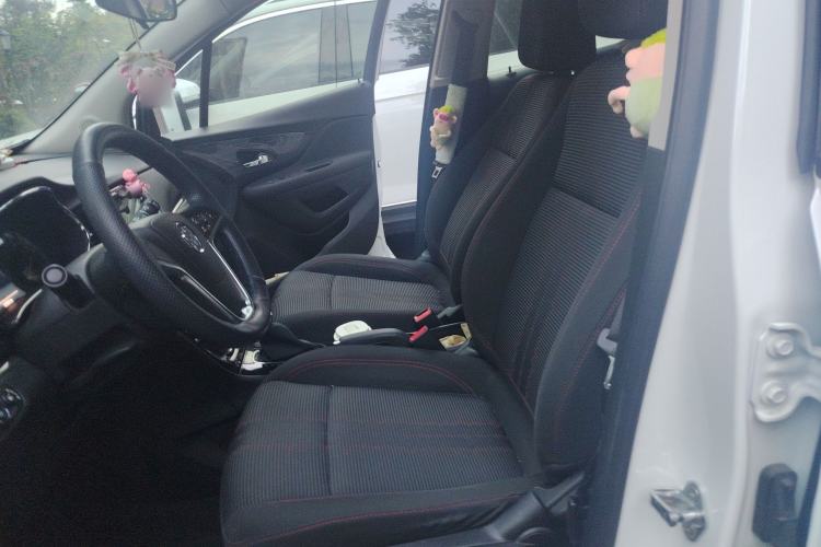 Used Buick Encore 2017 18T Automatic Two-Wheel Drive Urban Leading Model Left Front Seat