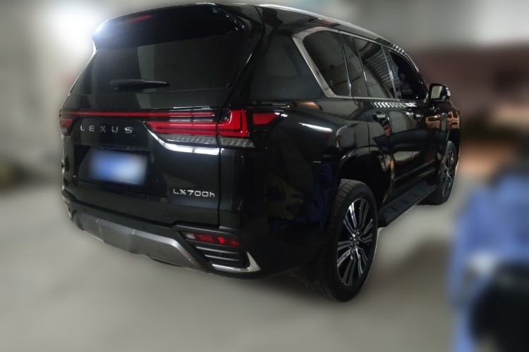 Used Lexus LX 2025 700h Lingjie Edition
